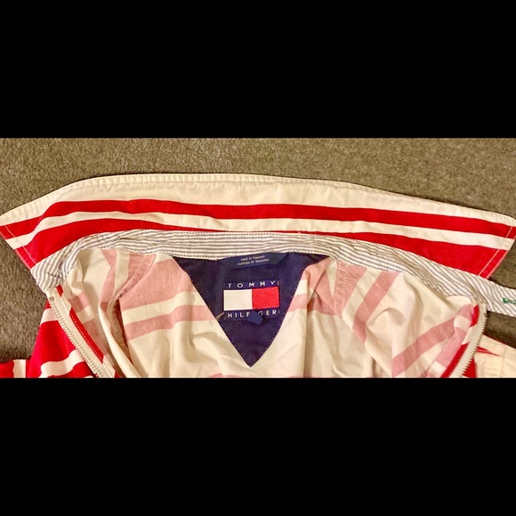 Tommy Hilfiger jacket red and white striped - Picture 6 of 11